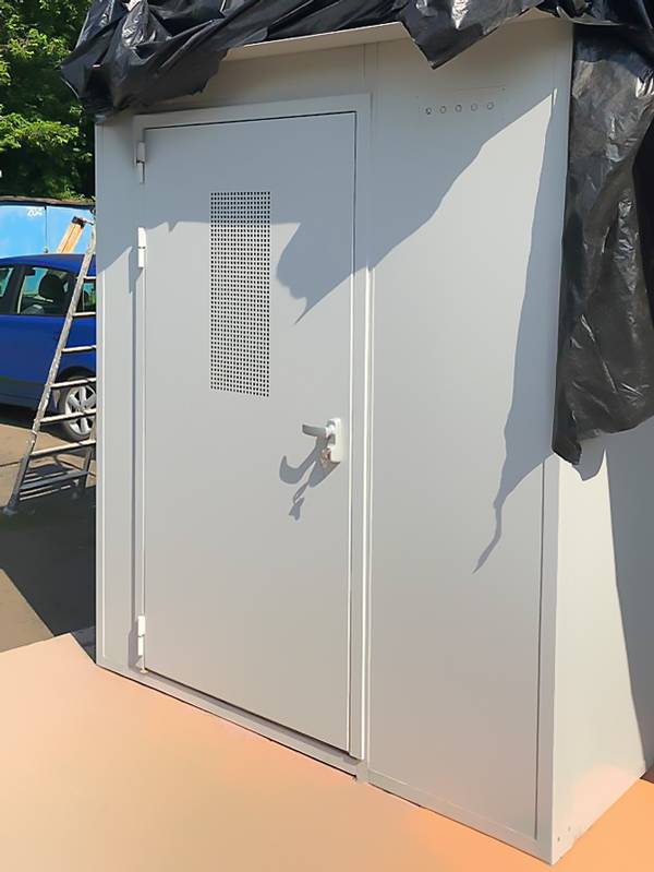 Установленная дверь (г. Мытищи, Олимпийский проспект, стр.10)